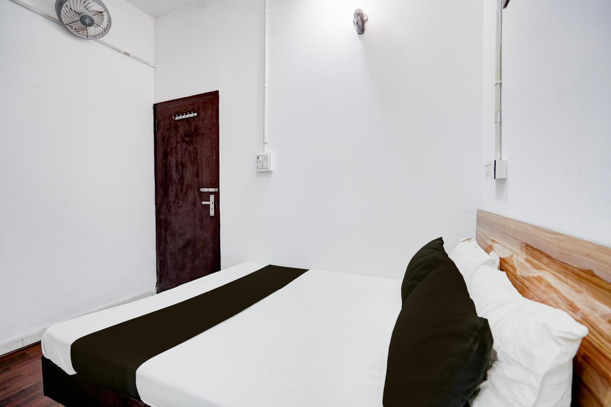 Hotel O Le Empire Stay House Νέο Δελχί Εξωτερικό φωτογραφία